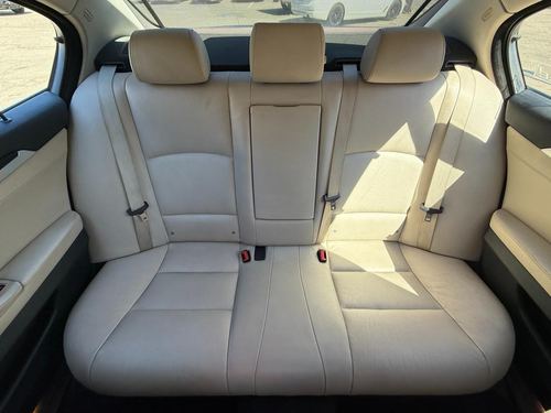 2011 BMW 535 535i — photo 36
