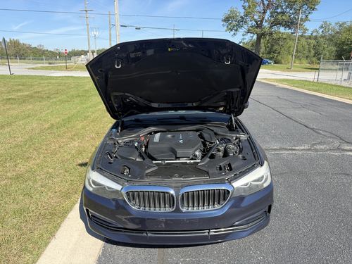 2017 BMW 530 530i — photo 4