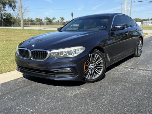 2017 BMW 530 530i — photo 17