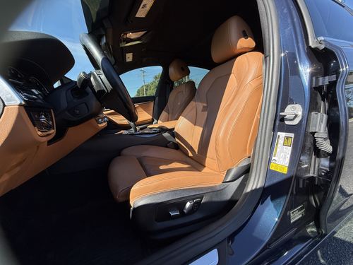 2017 BMW 530 530i — photo 28
