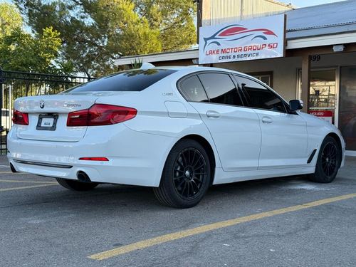 2019 BMW 530E iPerformance — photo 8