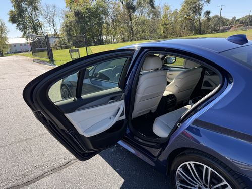 2018 BMW M550 i Xdrive — photo 29