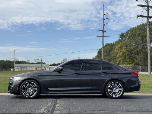 2018 BMW 540 xDrive — photo 7