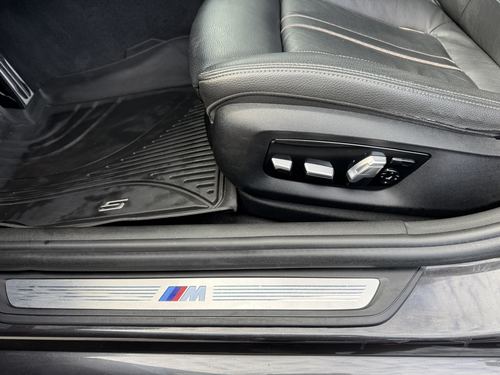 2018 BMW 540 xDrive — photo 22