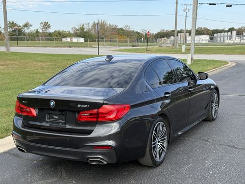 2018 BMW 540 xDrive — photo 15