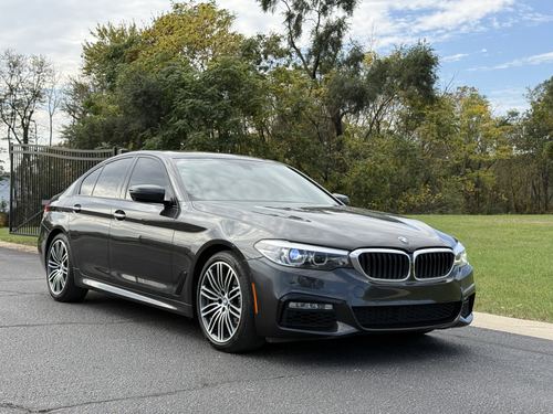 2018 BMW 540 xDrive — photo 2