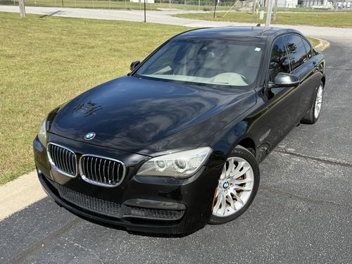 2013 BMW 740 Li — photo 16