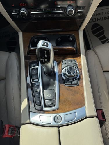 2013 BMW 740 Li — photo 21