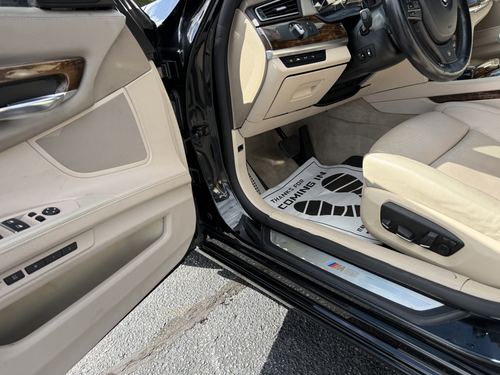 2013 BMW 740 Li — photo 31