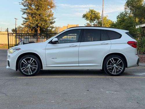 2016 BMW X1 xDrive 28i — photo 12