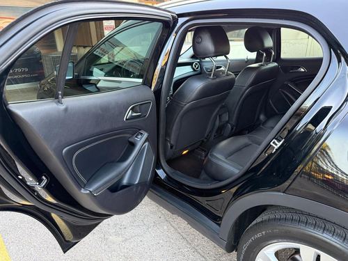 2015 Mercedes Gla250 — photo 24