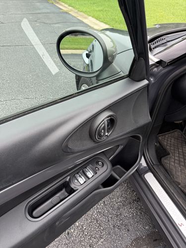 2017 Mini Cooper S Cooper S ALL4 — photo 29