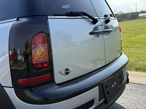 2010 Mini Clubman S — photo 14