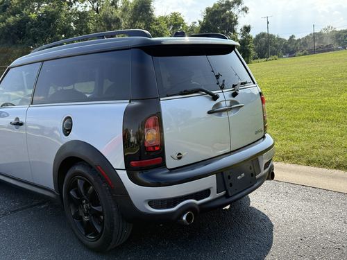 2010 Mini Clubman S — photo 10