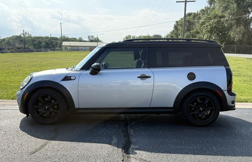 2010 Mini Clubman S — photo 11