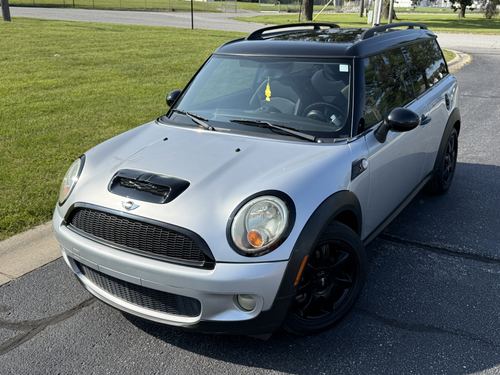 2010 Mini Clubman S — photo 2