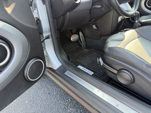 2010 Mini Clubman S — photo 32