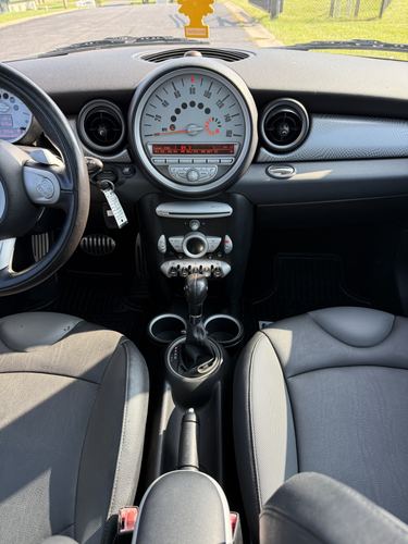 2010 Mini Clubman S — photo 19