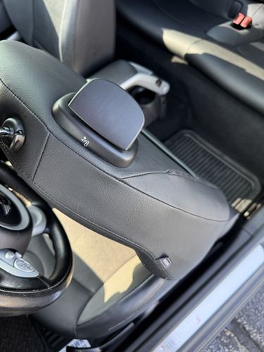 2010 Mini Clubman S — photo 20