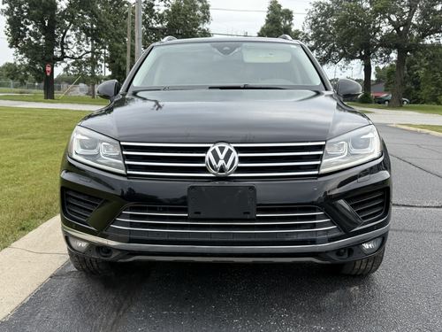 2016 VW Touareg Sport (FSI Only), Sport w/ Technology, Lux, Executive — photo 7