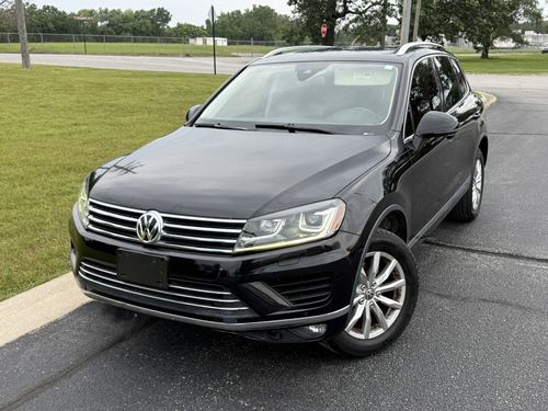 2016 VW Touareg Sport (FSI Only), Sport w/ Technology, Lux, Executive — photo 14