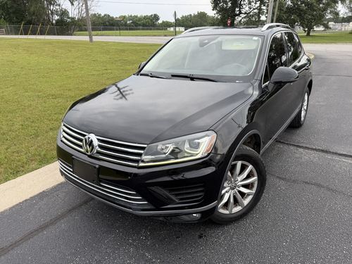 2016 VW Touareg Sport (FSI Only), Sport w/ Technology, Lux, Executive — photo 17