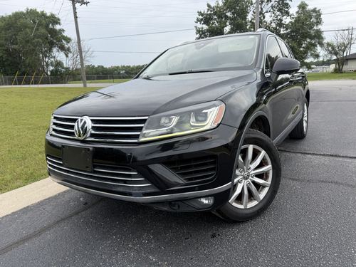 2016 VW Touareg Sport (FSI Only), Sport w/ Technology, Lux, Executive — photo 18