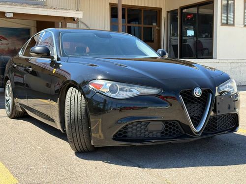 2017 Alfa Romeo Giulia — photo 4