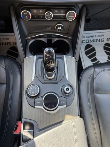 2018 Alfa Romeo Stelvio Ti — photo 18
