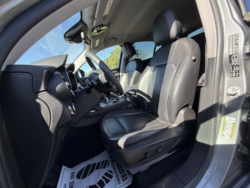 2018 Alfa Romeo Stelvio Ti — photo 16